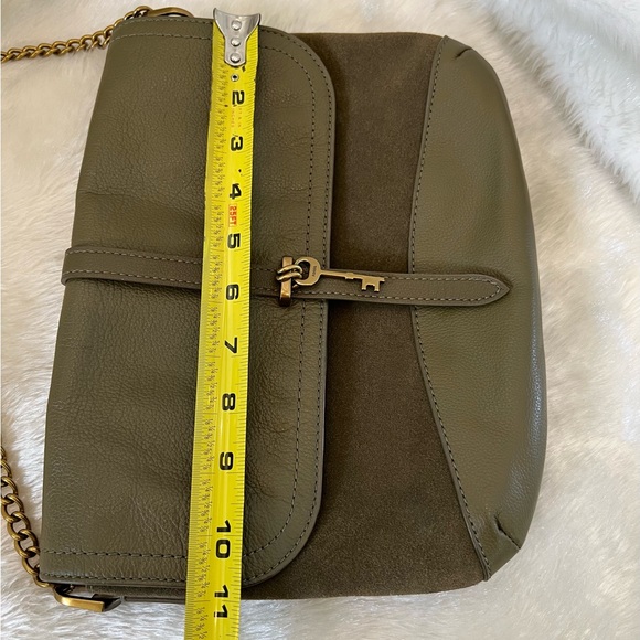 FOSSIL Crossbody - Picture 4 of 10